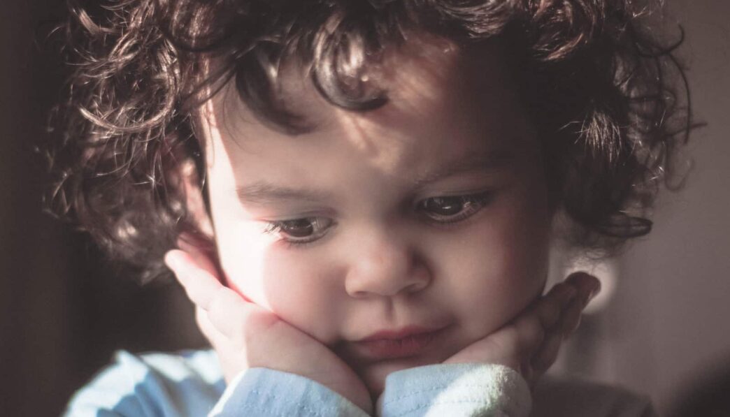 close-up photography of girl during daytime