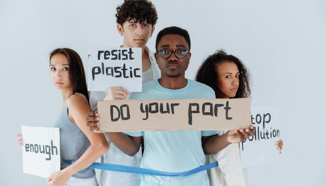 Signs Someone May Not Want to Be Your Friend Anymore