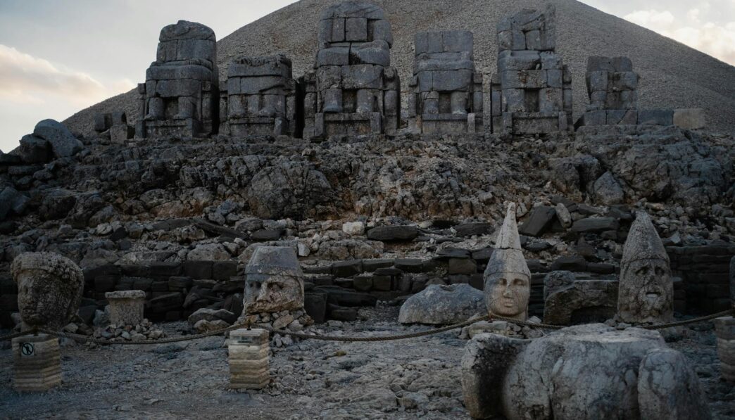 Ancient Warfare: A Historical Overview of Military Conflicts