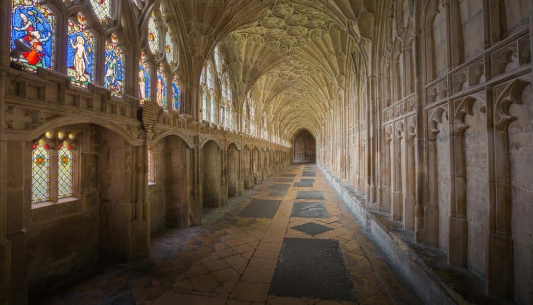 History of Banking: An Overview of Financial Services Evolution