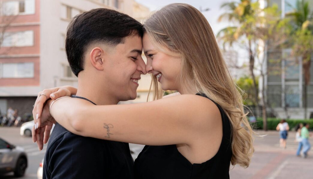 The Impact of Public Displays of Affection on Relationships