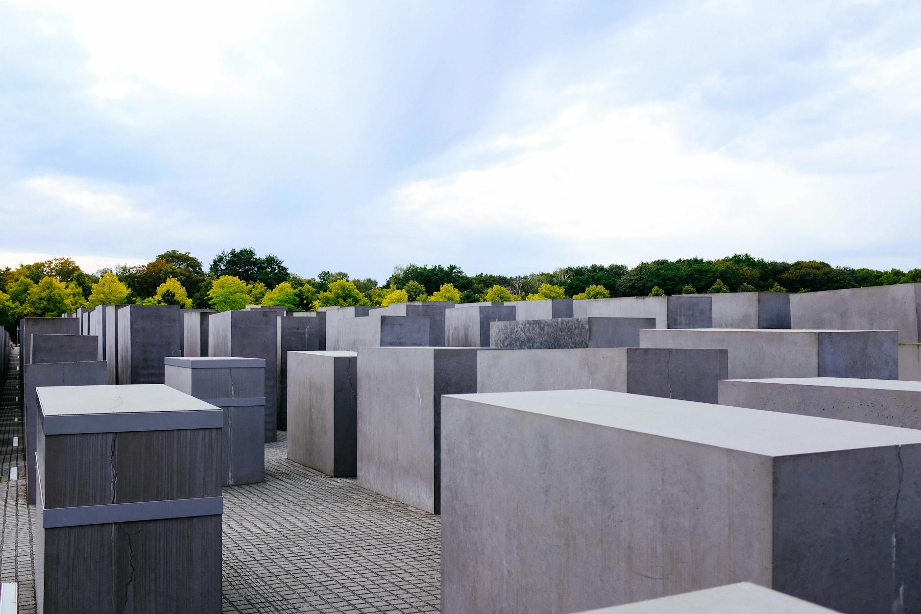 Understanding Modernity: Historical and Cultural Perspectives