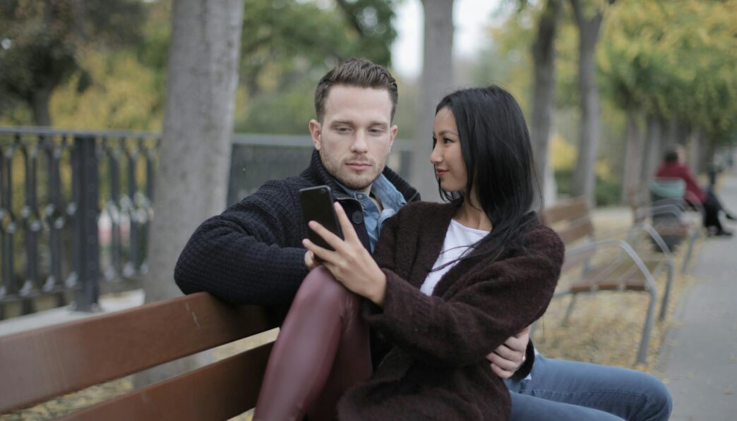 10 Romantic Fall Date Ideas to Enjoy the Season Together