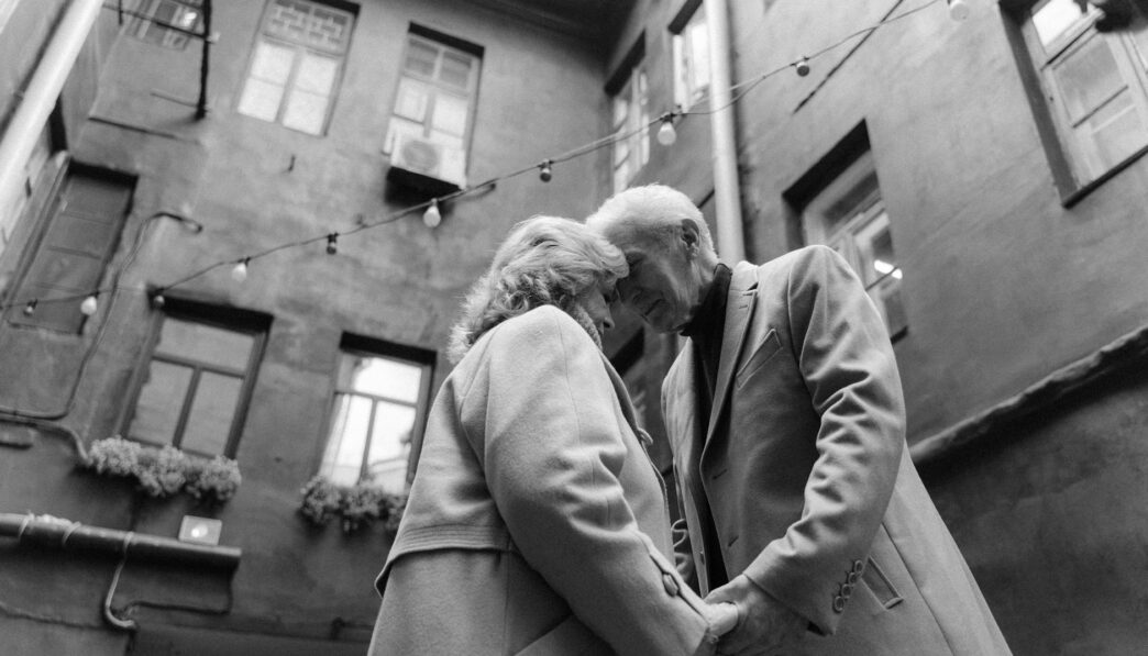 History of Life and Evolution: A Comprehensive Overview