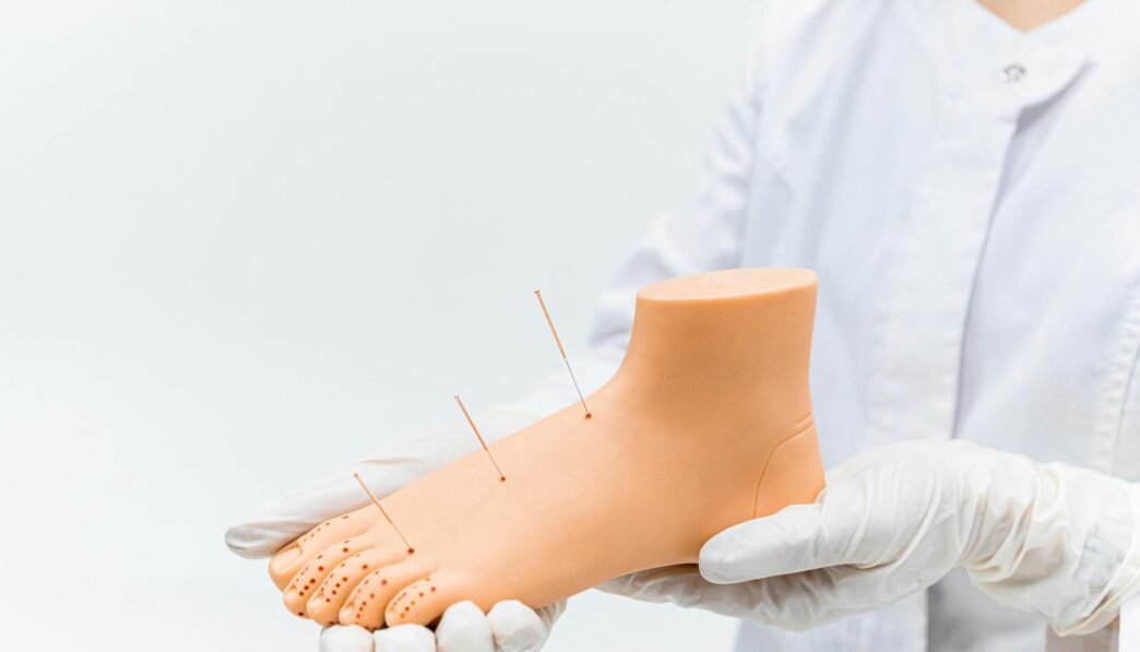 Integrative Therapy: Overview, Types, Techniques, and Effectiveness