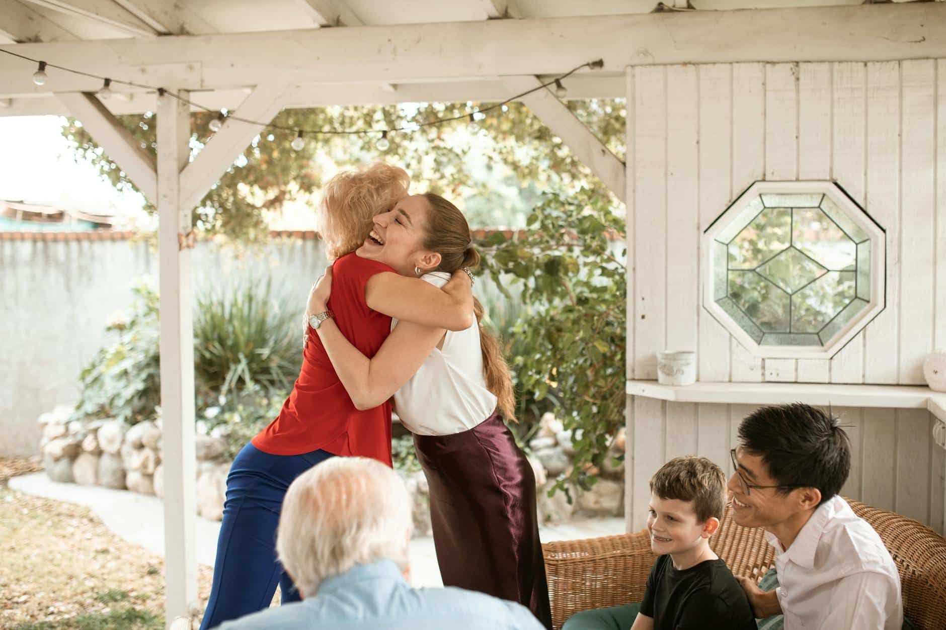 Creating Healthy Emotional Boundaries in Relationships