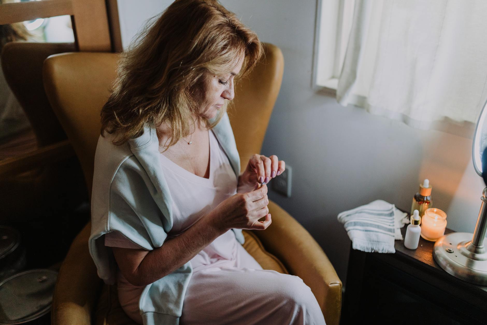 10 Cozy Hobbies to Reduce Anxiety and Promote Mindfulness