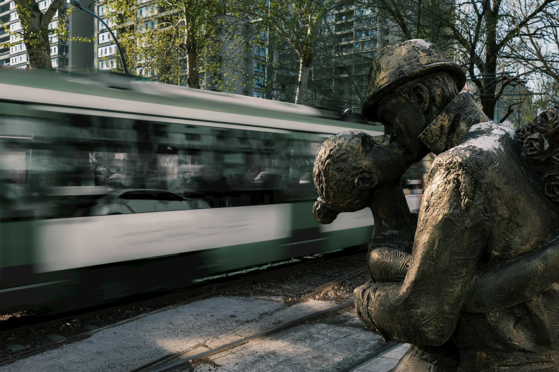 Speed Dating: Benefits, Drawbacks, and Tips for Finding Love