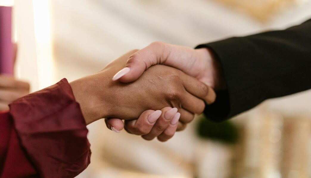 Understanding the Differences Between IQ and EQ for Success