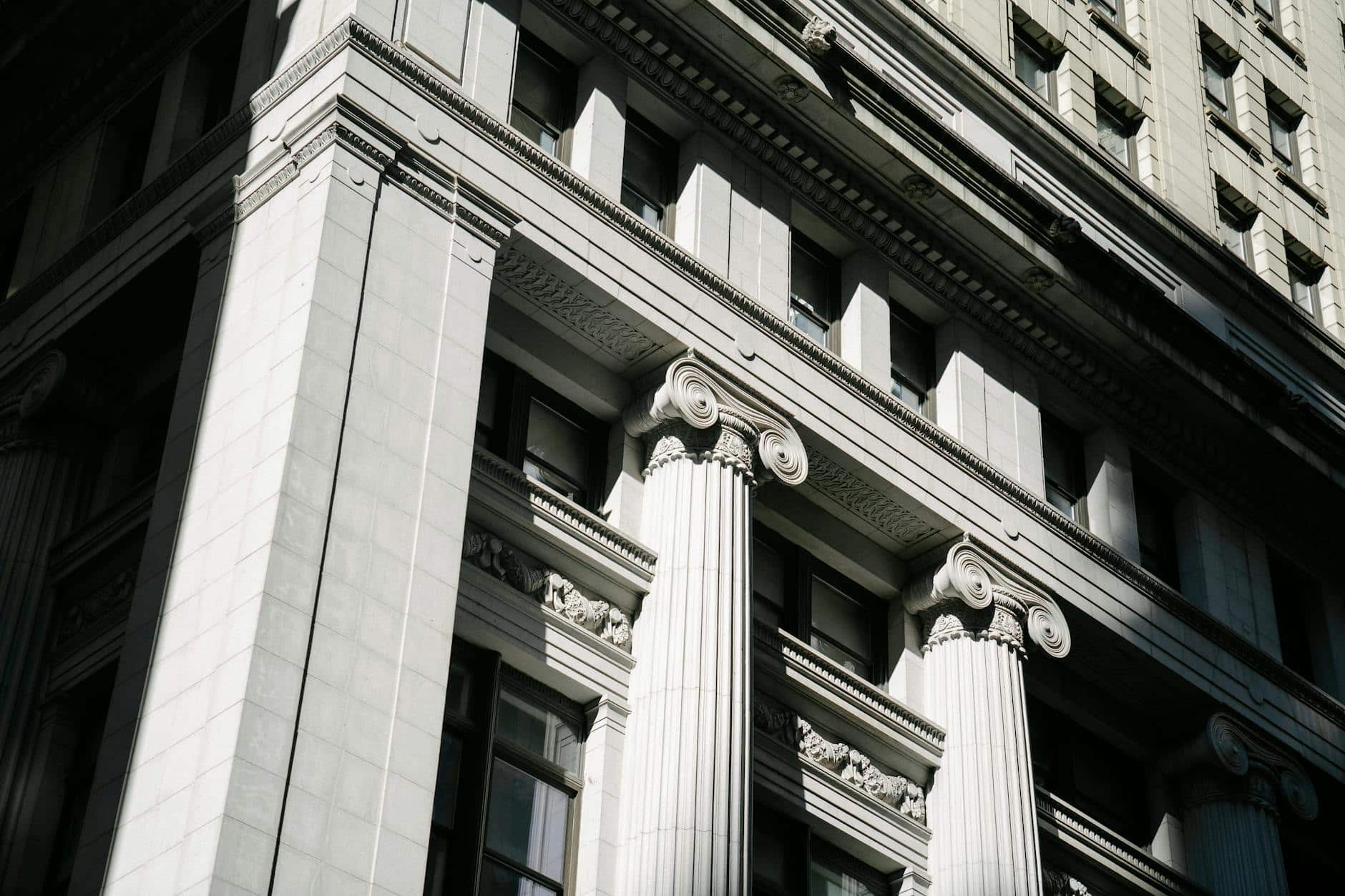 Classical Architecture: Principles and Influence of Greco-Roman Design