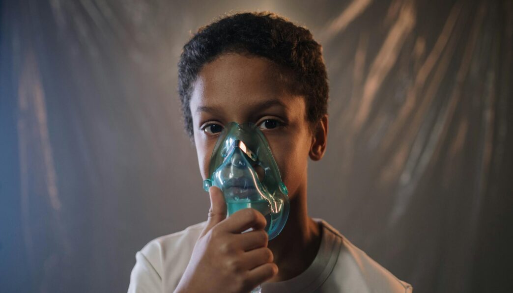 Acute Respiratory Distress Syndrome: Causes, Symptoms, and Treatment