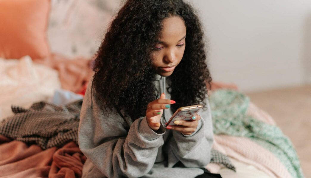 Daily Phone Calls: A Week-Long Experiment to Overcome Telephobia